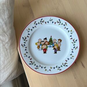 NWT Peanuts Christmas Plate with Characters from TJMAXX